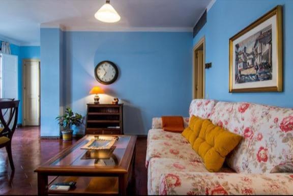 Apartamento En Un Dormitorio En Plaza Alfaro Siviglia Esterno foto