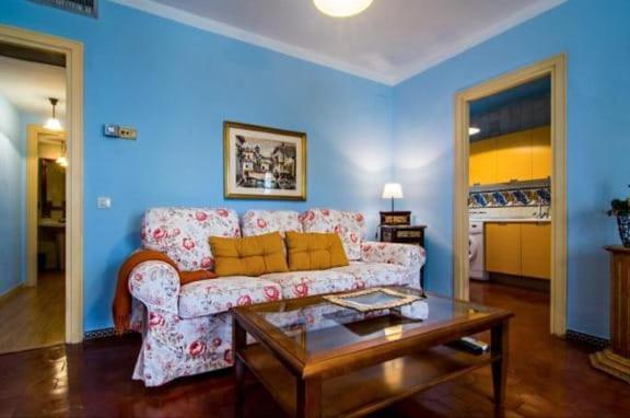 Apartamento En Un Dormitorio En Plaza Alfaro Siviglia Esterno foto