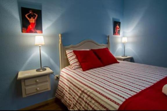 Apartamento En Un Dormitorio En Plaza Alfaro Siviglia Esterno foto